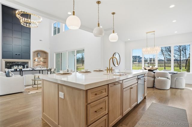 17802 E Patriot Drive, Owasso, OK 74055