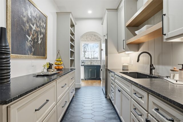 17802 E Patriot Drive, Owasso, OK 74055