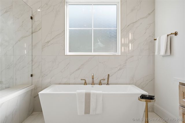 17802 E Patriot Drive, Owasso, OK 74055