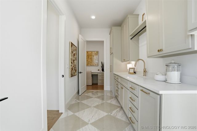 17802 E Patriot Drive, Owasso, OK 74055