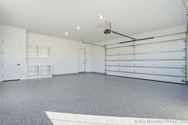 17802 E Patriot Drive, Owasso, OK 74055