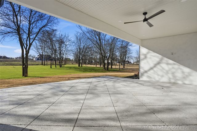 17802 E Patriot Drive, Owasso, OK 74055