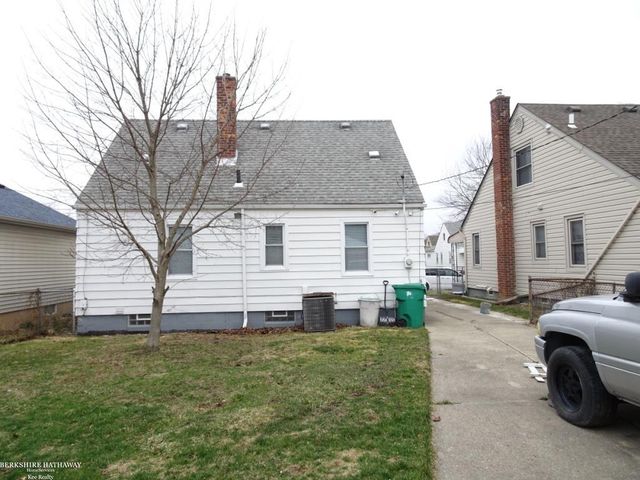 22070 Donald Avenue, Eastpointe, MI 48021