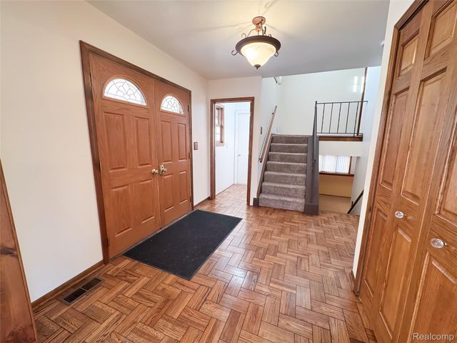 1680 Manton Boulevard, Canton Charter Township, MI 48187