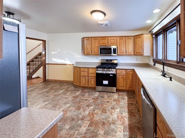 1680 Manton Boulevard, Canton Charter Township, MI 48187