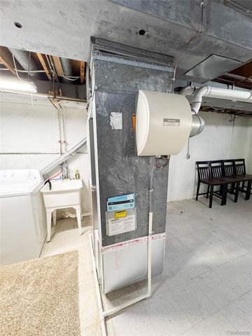 1680 Manton Boulevard, Canton Charter Township, MI 48187