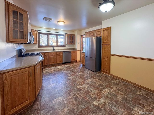1680 Manton Boulevard, Canton Charter Township, MI 48187