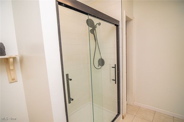 68305 Rolling Acres Drive, St Clairsville, OH 43950