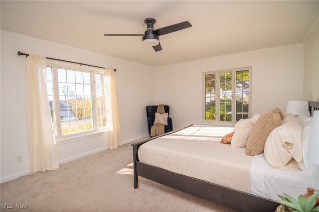 68305 Rolling Acres Drive, St Clairsville, OH 43950