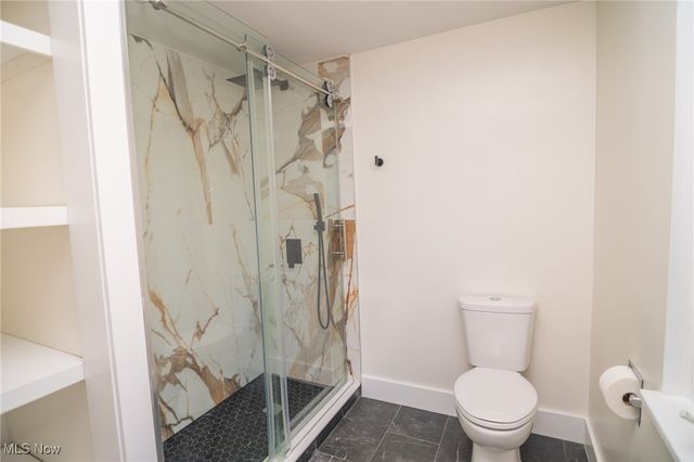 68305 Rolling Acres Drive, St Clairsville, OH 43950