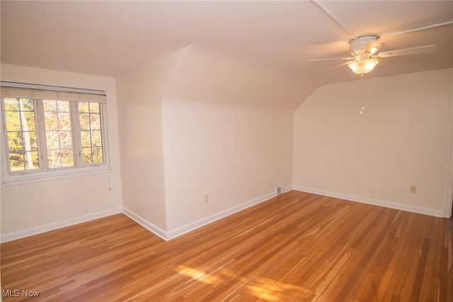 68305 Rolling Acres Drive, St Clairsville, OH 43950