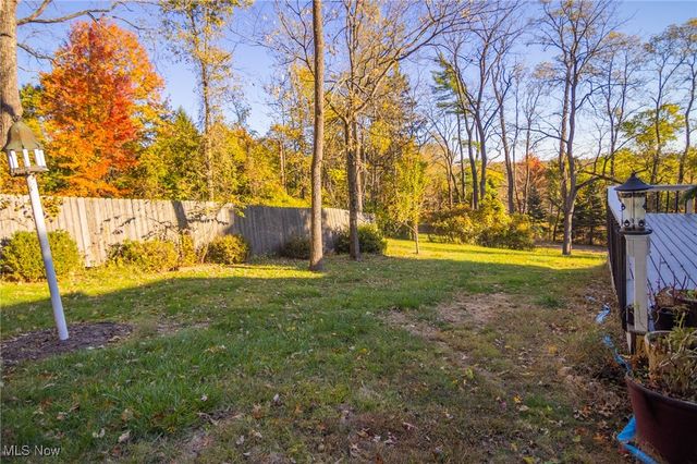 68305 Rolling Acres Drive, St Clairsville, OH 43950