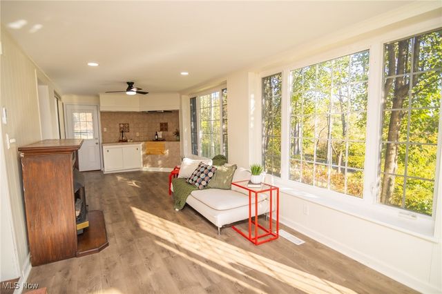 68305 Rolling Acres Drive, St Clairsville, OH 43950