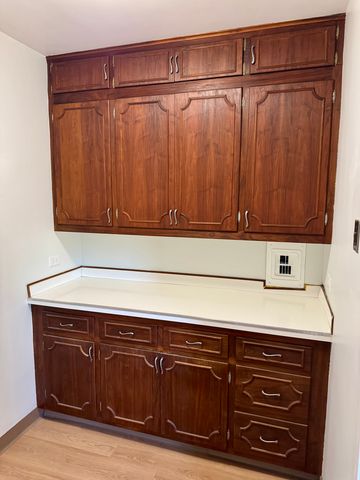 1585 Ridge Avenue 301, Evanston, IL 60201