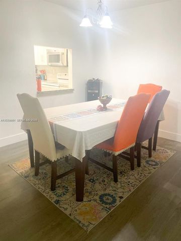 177 Lakeview Drive 104, Weston, FL 33326