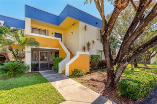177 Lakeview Drive 104, Weston, FL 33326
