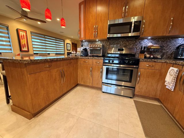 5170 Palm Avenue, Hialeah, FL 33012