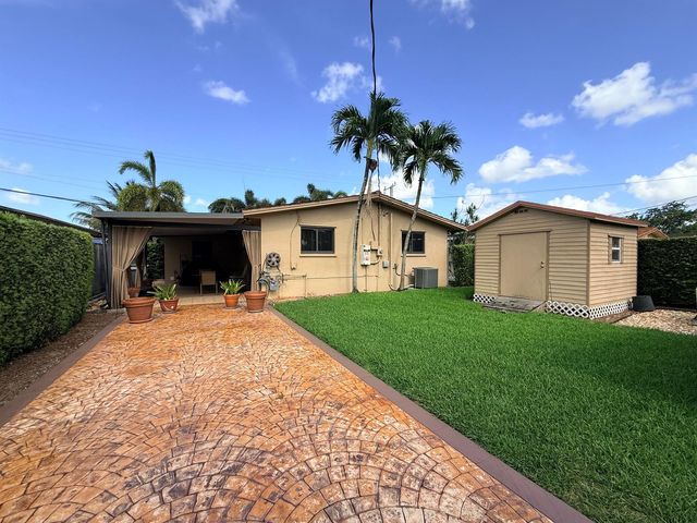 5170 Palm Avenue, Hialeah, FL 33012