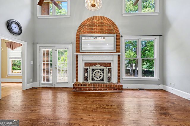 107 Big Oak Drive, Barnesville, GA 30204