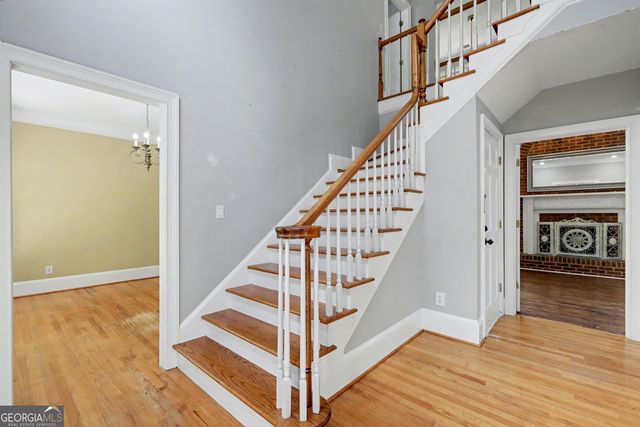 107 Big Oak Drive, Barnesville, GA 30204