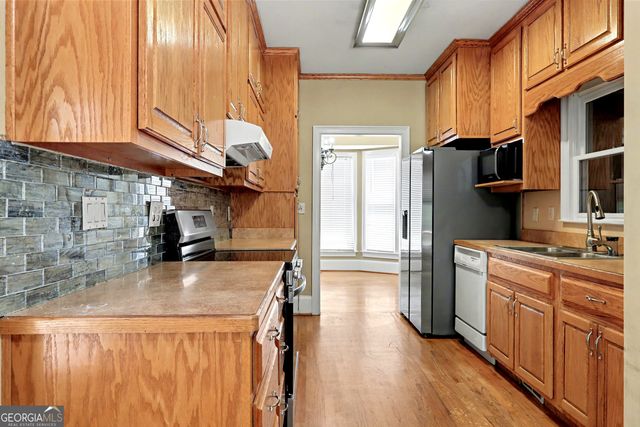 107 Big Oak Drive, Barnesville, GA 30204