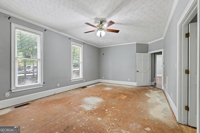 107 Big Oak Drive, Barnesville, GA 30204