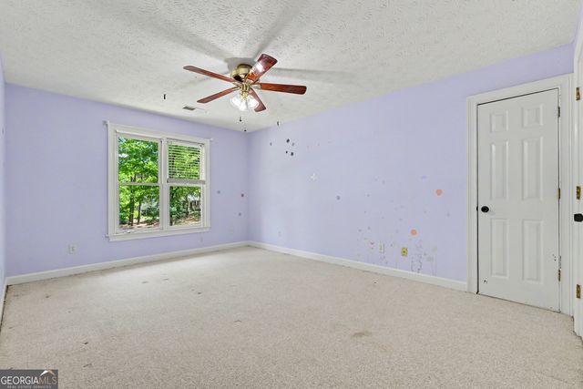 107 Big Oak Drive, Barnesville, GA 30204