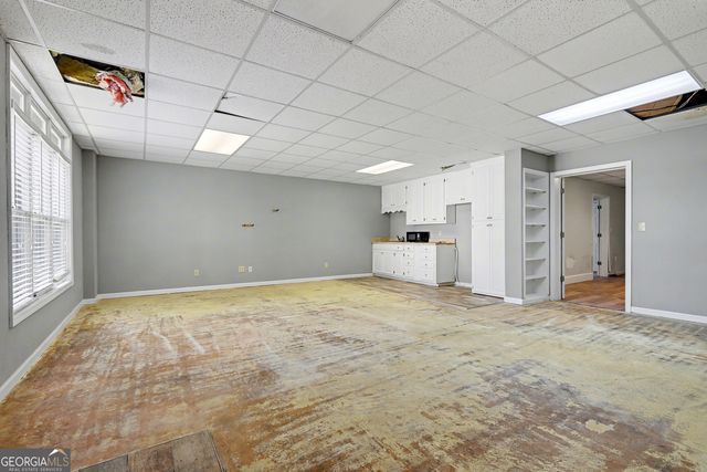 107 Big Oak Drive, Barnesville, GA 30204