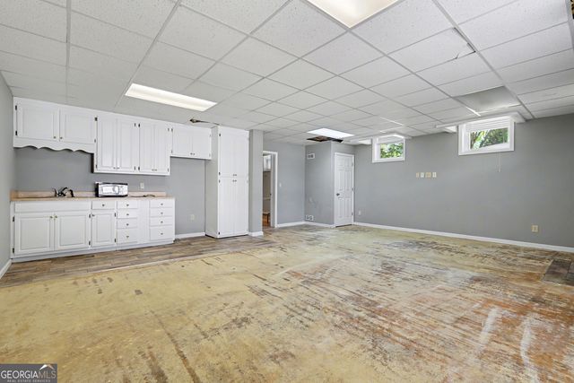 107 Big Oak Drive, Barnesville, GA 30204