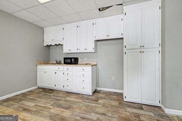 107 Big Oak Drive, Barnesville, GA 30204