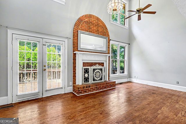 107 Big Oak Drive, Barnesville, GA 30204