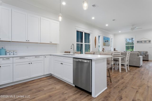 138 Lafitte Drive, Waveland, MS 39576