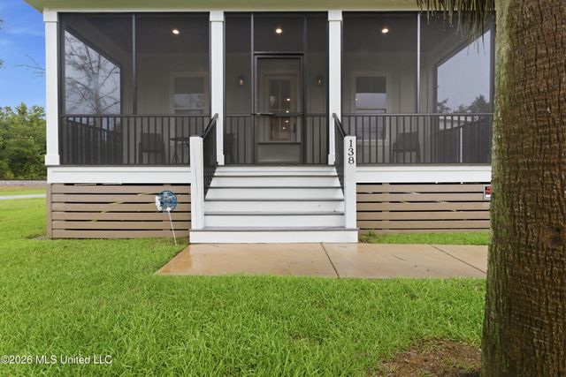 138 Lafitte Drive, Waveland, MS 39576
