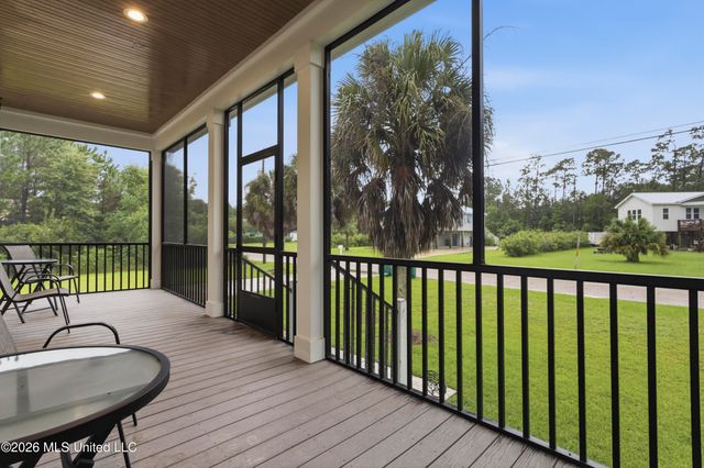 138 Lafitte Drive, Waveland, MS 39576