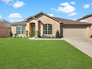 300 Limestone Drive, Alvarado, TX 76009