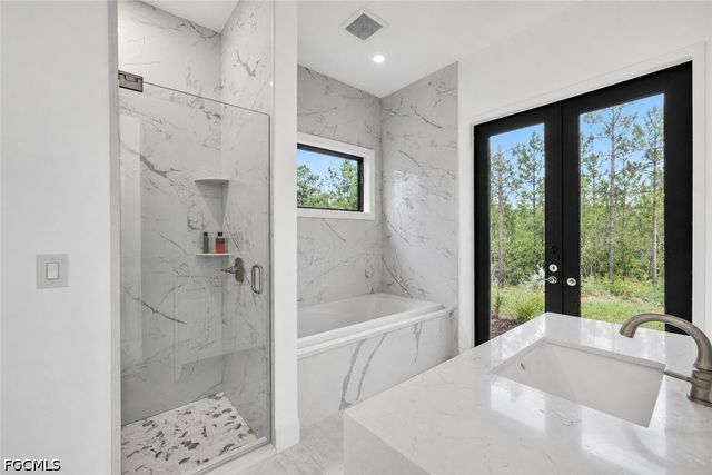 2665 Oil Well RD, Naples, FL 34120