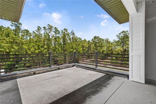 2665 Oil Well RD, Naples, FL 34120