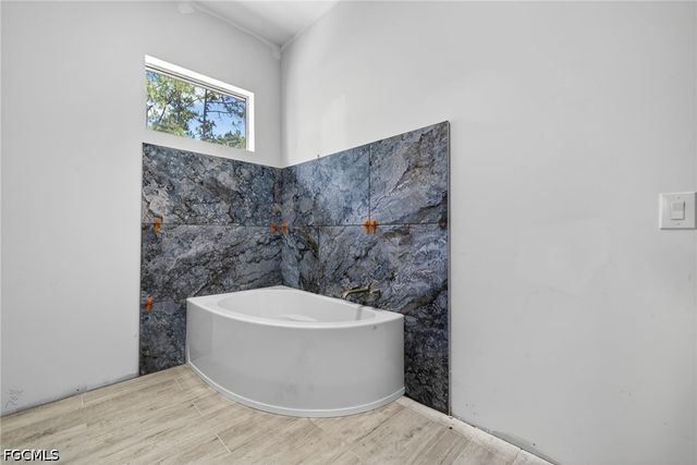 2665 Oil Well RD, Naples, FL 34120