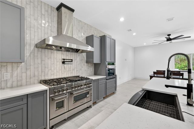 2665 Oil Well RD, Naples, FL 34120