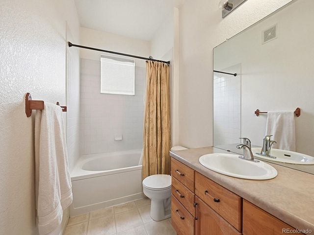 14261 E 1st Drive 108, Aurora, CO 80011