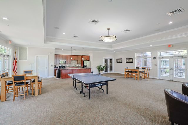 40 Prairie Park Drive 601, Wheeling, IL 60090
