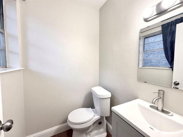 8216 Richard Street, White Settlement, TX 76108