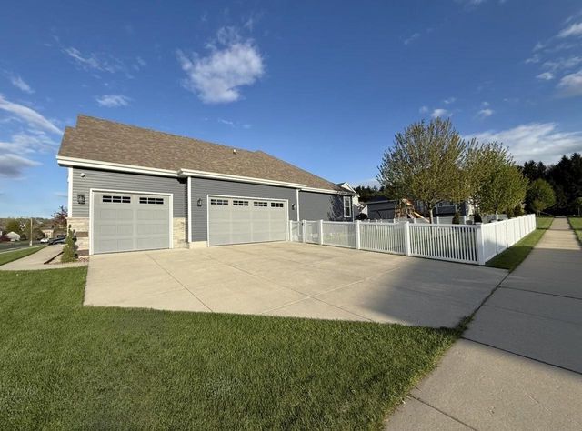 513 Chads Crossing, Verona, WI 53593
