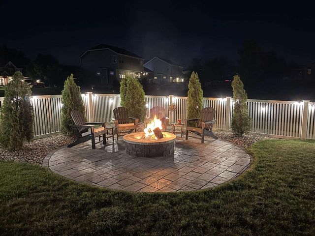513 Chads Crossing, Verona, WI 53593