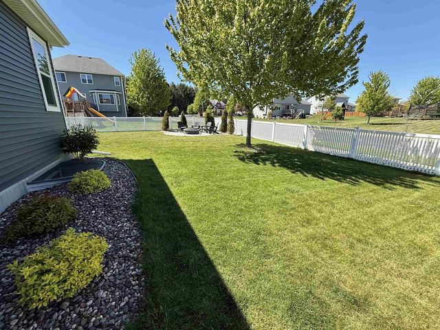 513 Chads Crossing, Verona, WI 53593