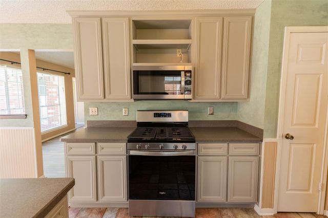 4007 Spring Forest Drive, Pearland, TX 77584