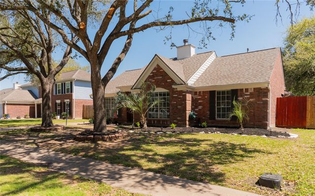 4007 Spring Forest Drive, Pearland, TX 77584