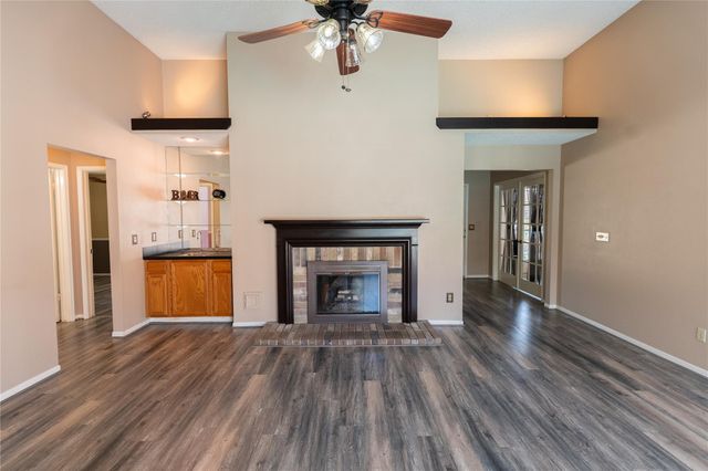 4007 Spring Forest Drive, Pearland, TX 77584