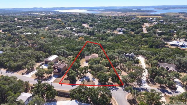 175 Crazy Horse Trail, Canyon Lake, TX 78133