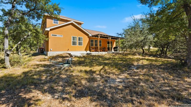 175 Crazy Horse Trail, Canyon Lake, TX 78133